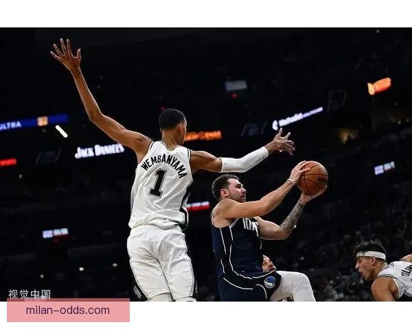 29日NBA前瞻：文班亚马带队挑战雄鹿 76人黄蜂争夺东部第七位